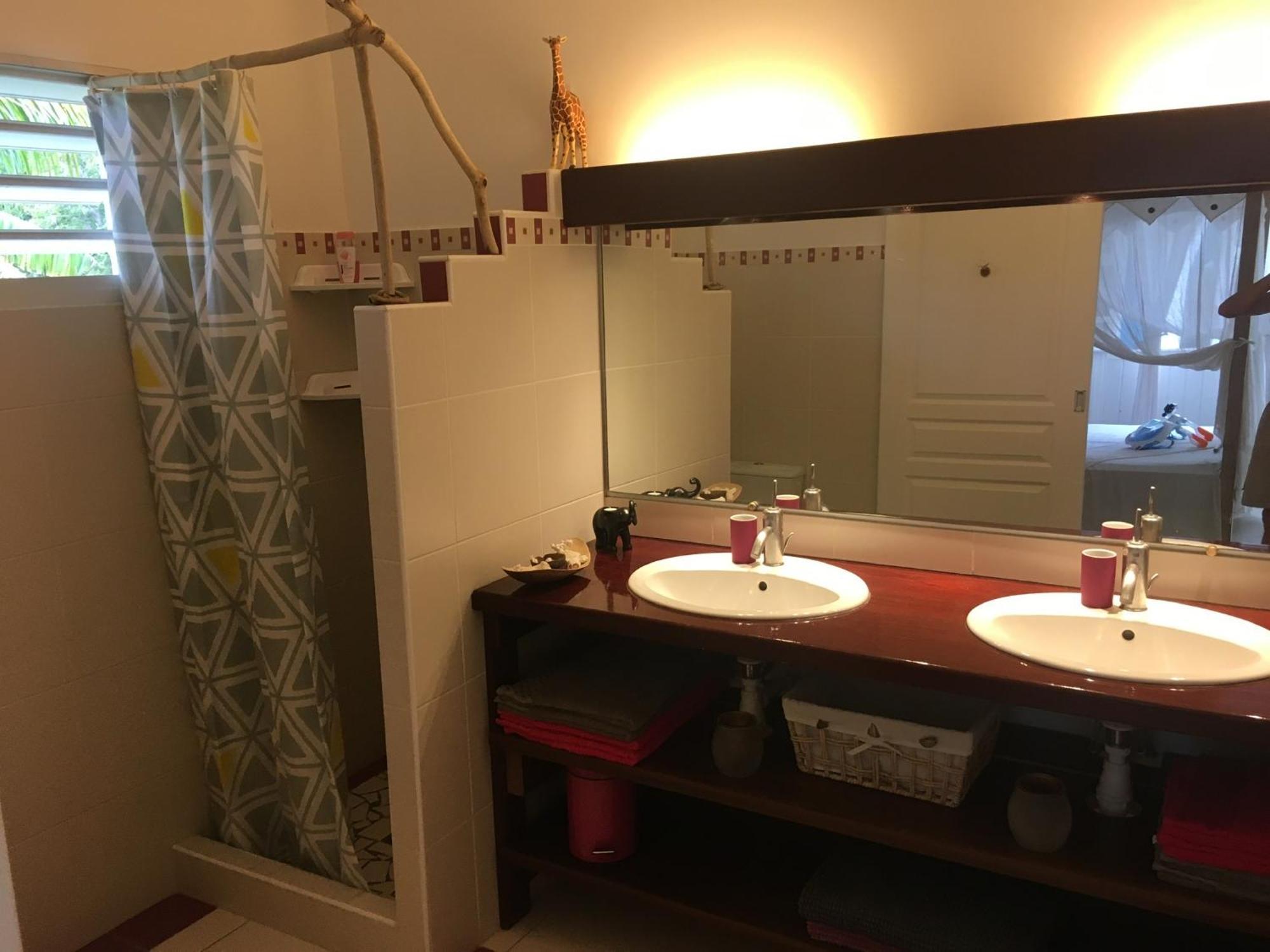 Au Bel'Vue Chez Sandrine "Gite & Chambre D'Hotes" เลอ มูเล่ ภายนอก รูปภาพ