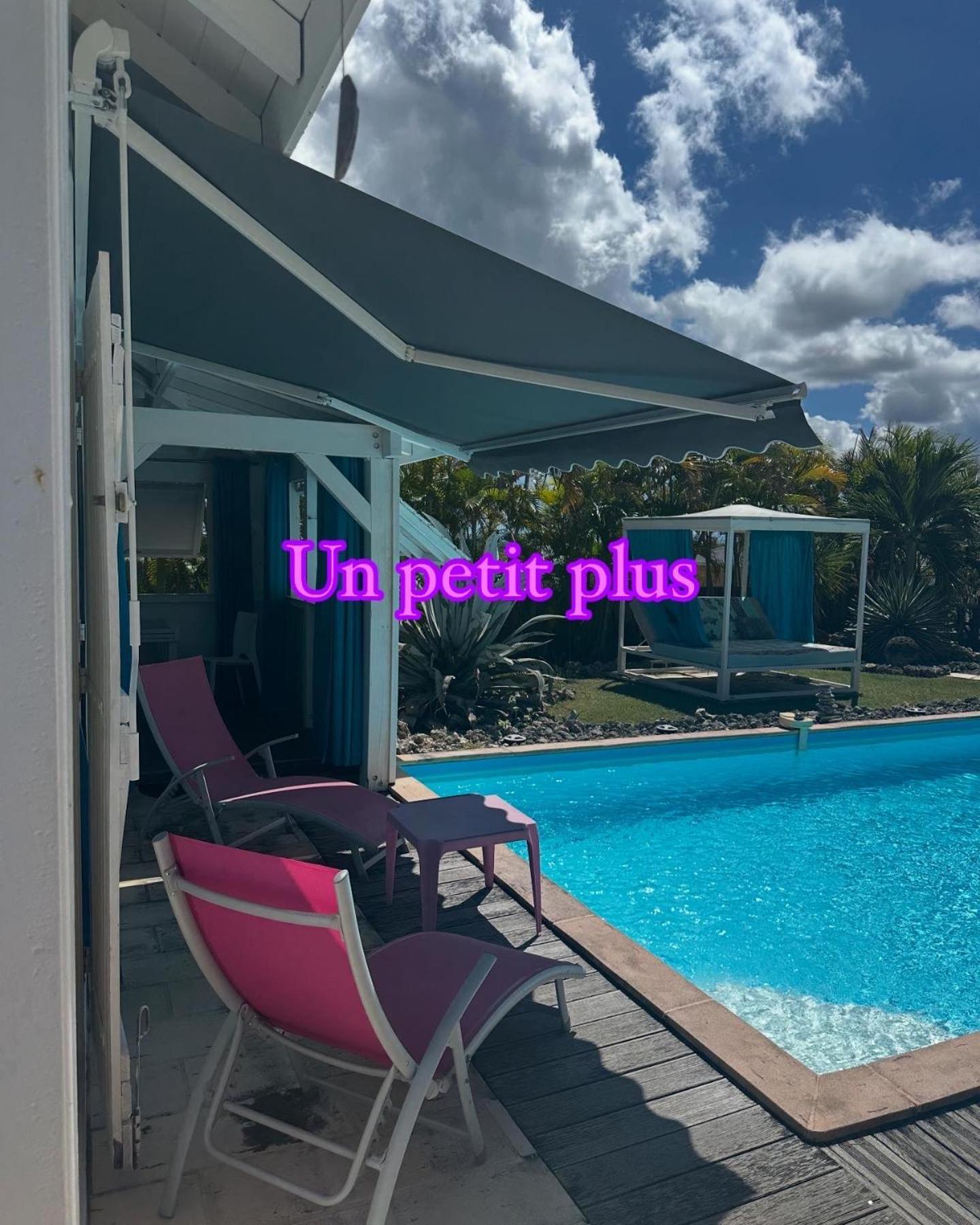 Au Bel'Vue Chez Sandrine "Gite & Chambre D'Hotes" เลอ มูเล่ ภายนอก รูปภาพ